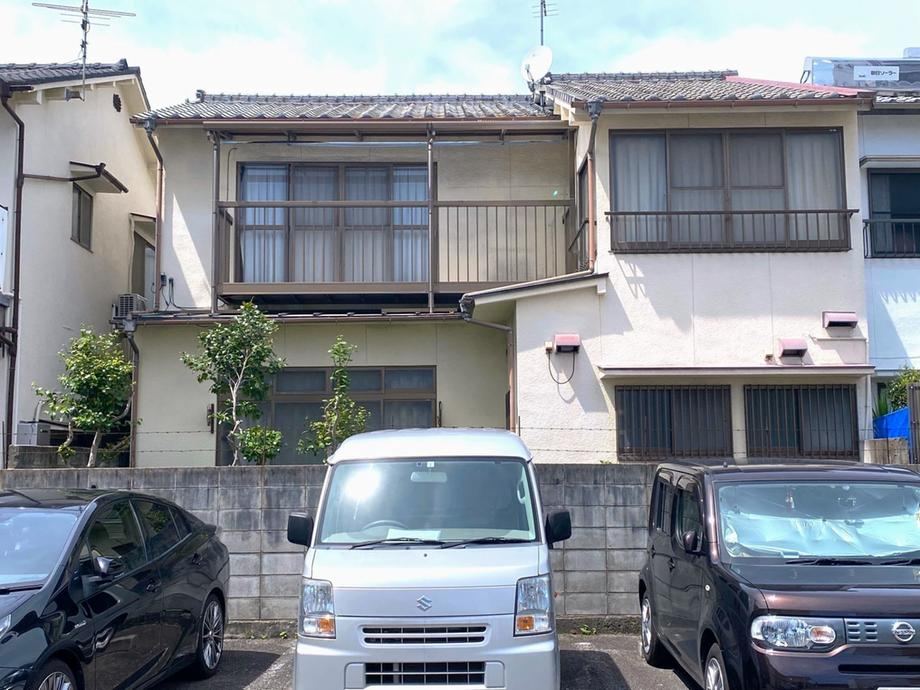 Convenient 4DK House in Matsuyama - Photo 1