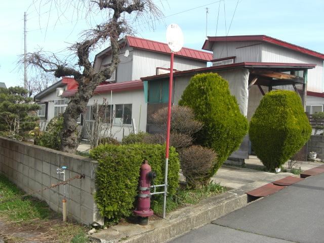 5LDK House Near Shopping in Kuroishi - Photo 1