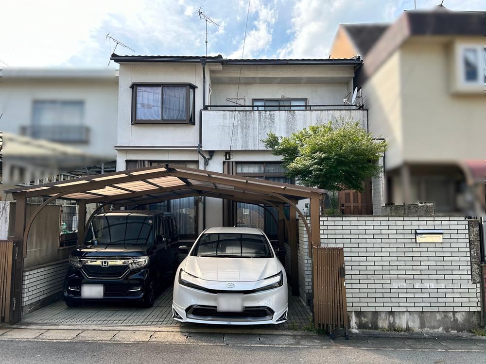 Spacious 7K House with Parking in Kanjyushi - Photo 1