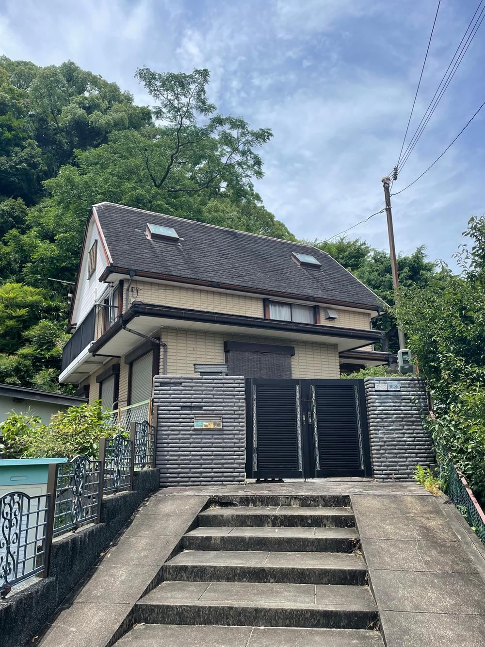 Spacious 6DK House in Uchikoshi, Wakayama - Photo 1
