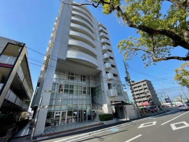 2LDK apartment in Saga, Saga - Photo 1