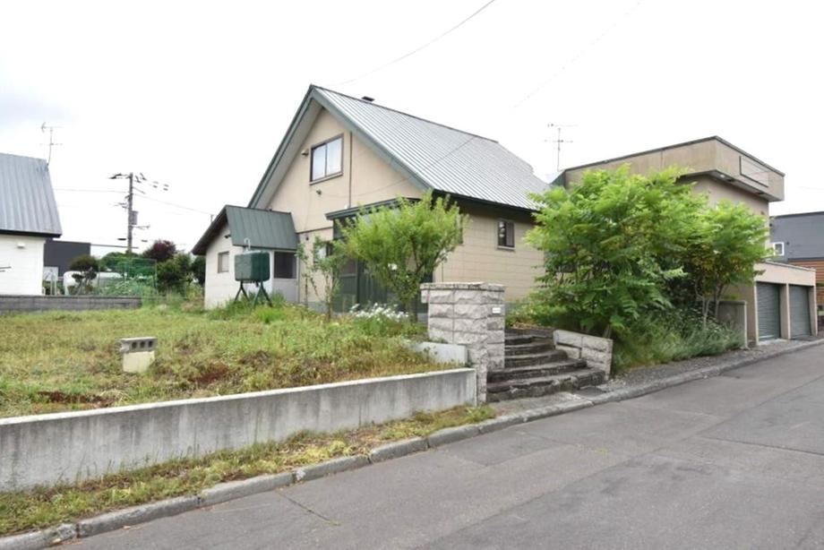 Spacious Land in Ebetsu, Hokkaido - Photo 1
