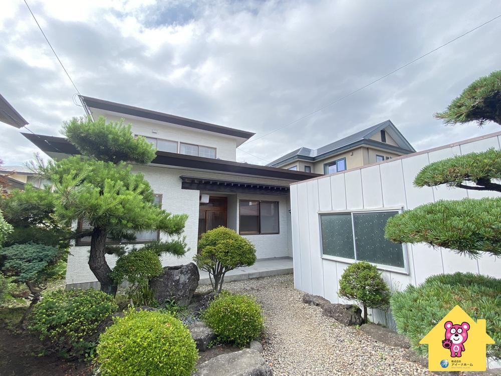 5LDK House in a Gas Area in Hakodate - Photo 1