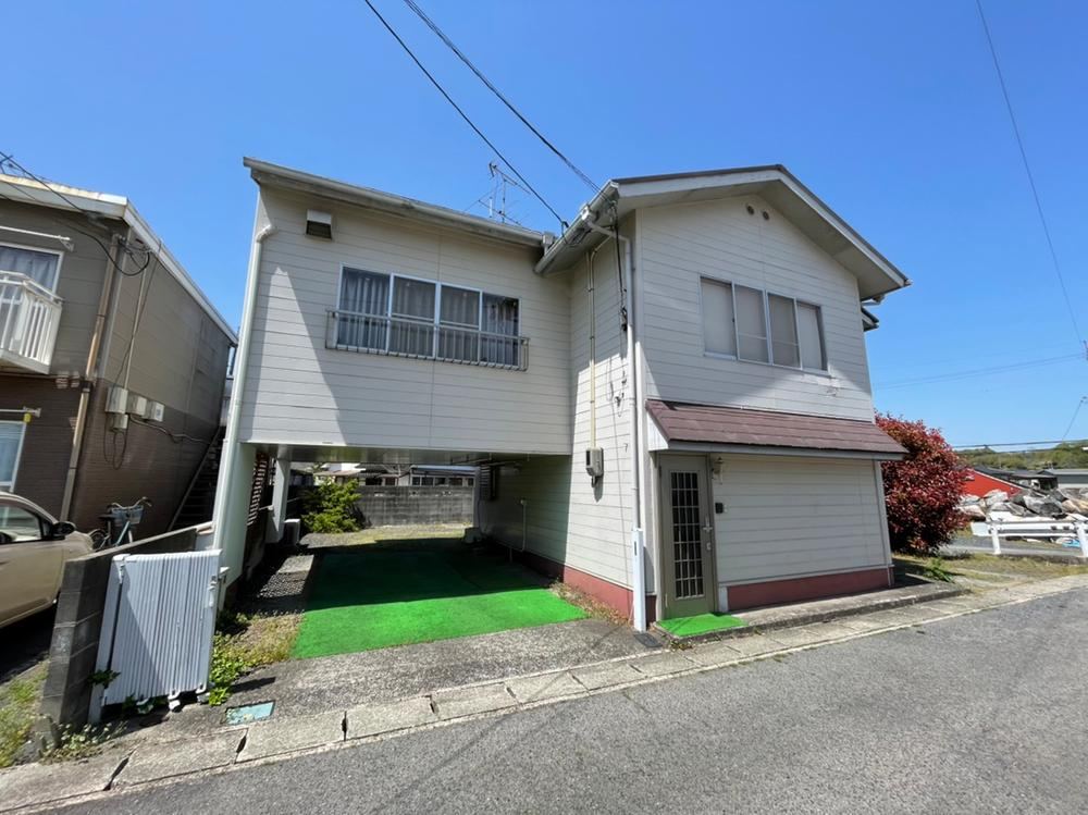 Bright 3LDK All-Electric Home in Tsuyama - Photo 1