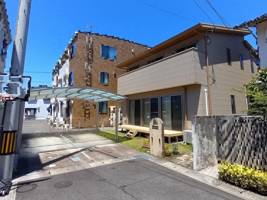 Modern 3LDK House by Sekisui House - Photo 1