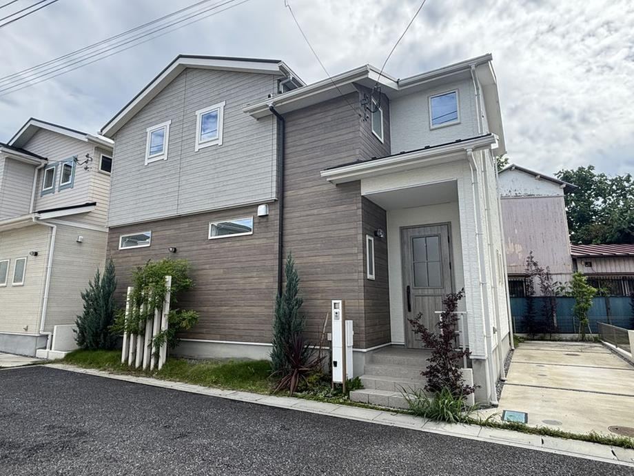 Newly Built 3LDK House in Fuwatano, Saitama - Photo 1