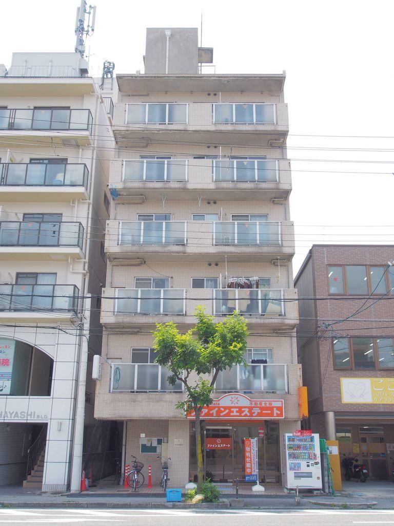 2LDK apartment in Nishinomiya, Hyogo - Photo 1