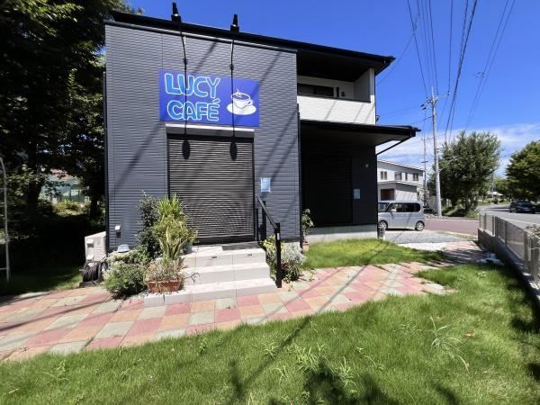 Versatile 4LDK House with Storefront in Tsukuba - Photo 1