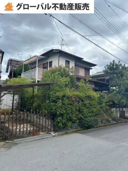 Charming 3DK House in Kujo Town - Photo 1