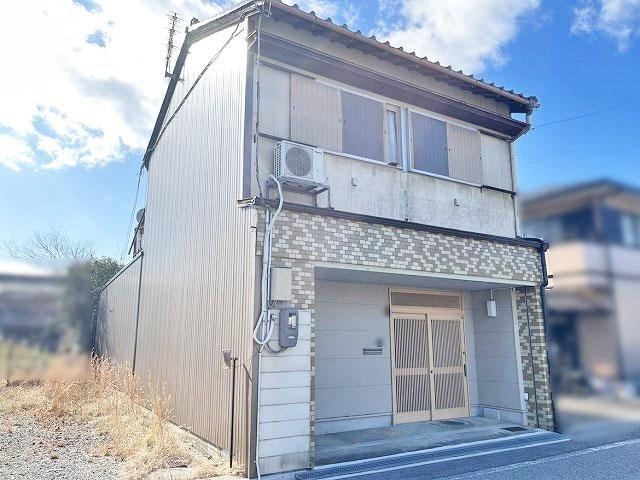 Versatile 5LDK House with Storefront - Photo 1