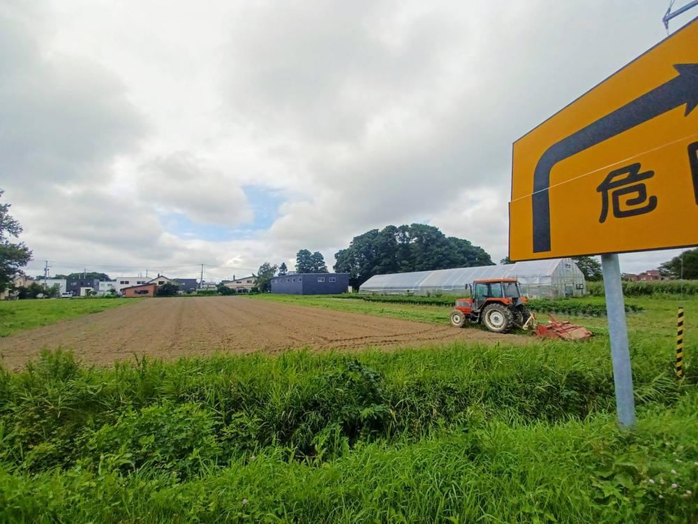 3406 m² land in Kita Ward, Sapporo, Hokkaido - Photo 1
