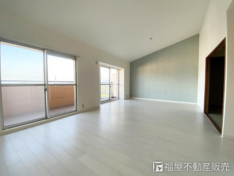 4LDK apartment in Omihachiman, Shiga - Photo 1