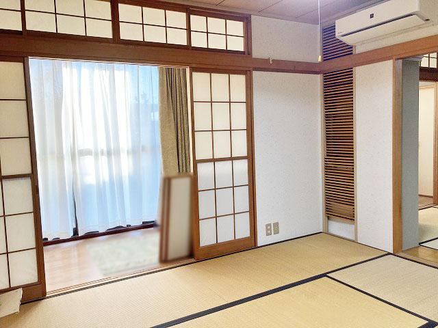 Charming 5DK Home Near Kase Station - Photo 1