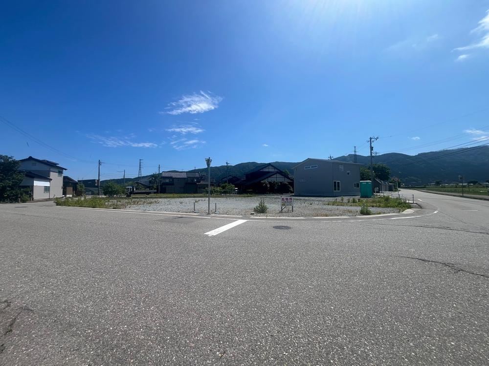 213 m² land in Hakusan, Ishikawa - Photo 1