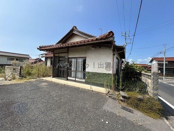 Spacious 6DK House in Sotozono Town - Photo 1