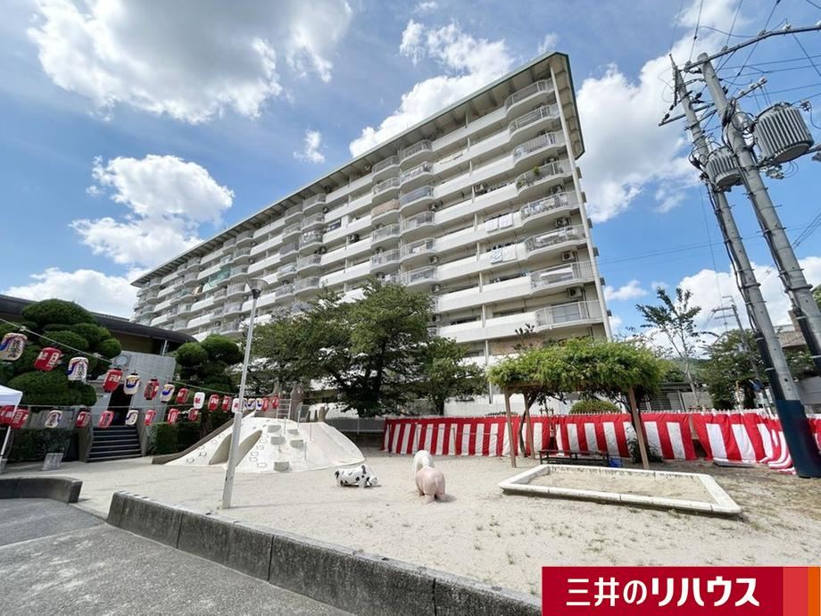 2LDK apartment in Yamashina Ward, Kyoto - Photo 1