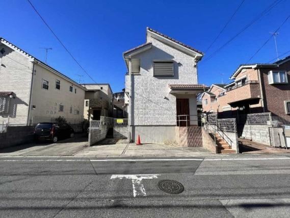 4LDK House with Solar Power and Immediate Move-In - Photo 1