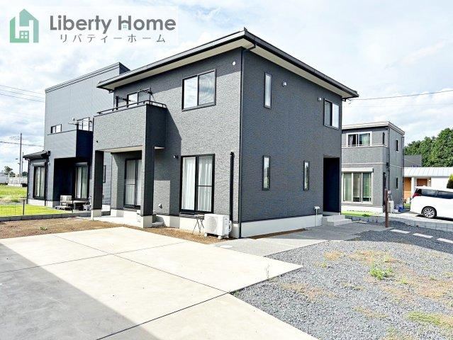 Modern 3LDK+S House with Garden in Mito - Photo 1