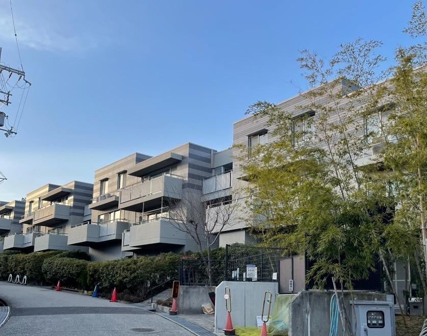 4LDK apartment in Kita Ward, Kobe, Hyogo - Photo 1