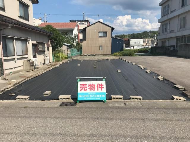 225 m² land in Kaga, Ishikawa - Photo 1