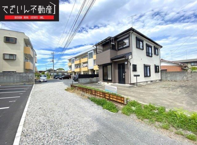 Recently Renovated Home with Easy Access to Shopping in Kumagaya - Photo 1