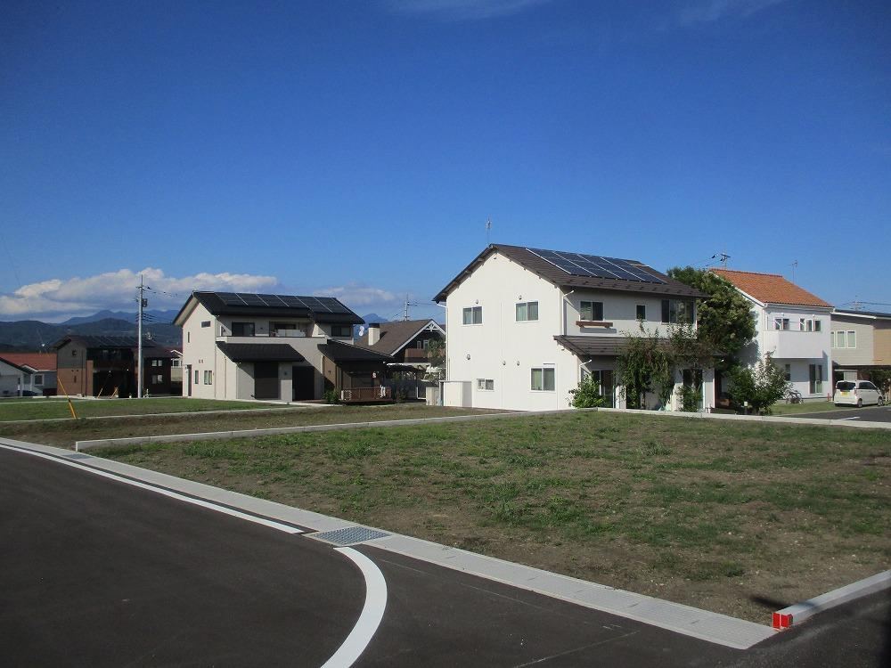 271 m² land in Annaka, Gunma - Photo 1