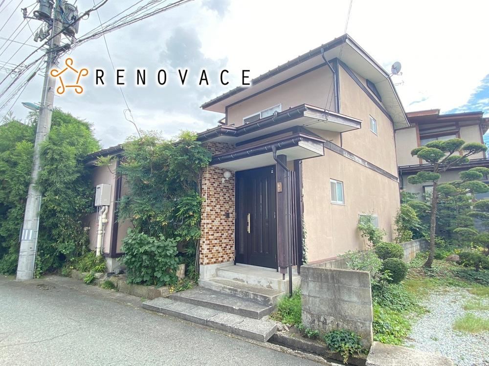 Comfortable 5LDK Home with Ample Storage in Yamagata - Photo 1