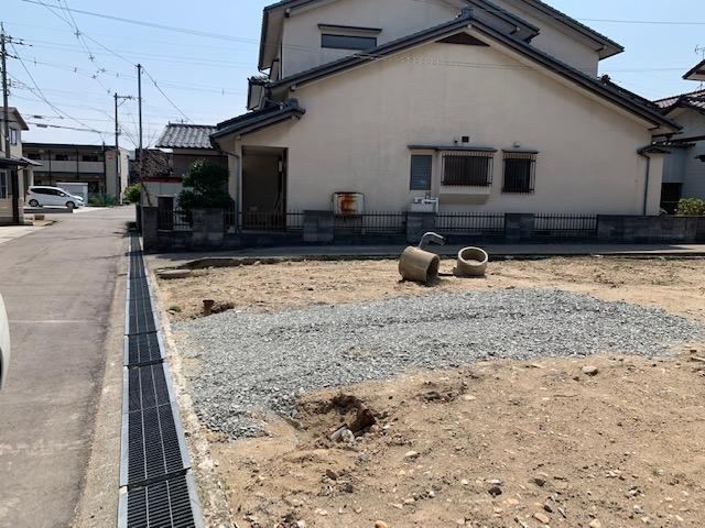 132 m² land in Kanazawa, Ishikawa - Photo 1