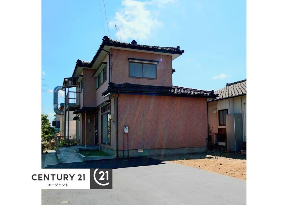 4LDK House with Parking for 4 Cars Near Niigata - Photo 1