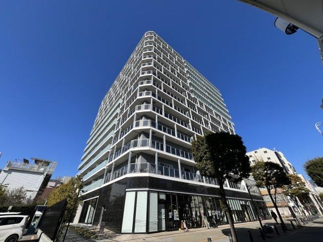 2LDK apartment in Kofu, Yamanashi - Photo 1