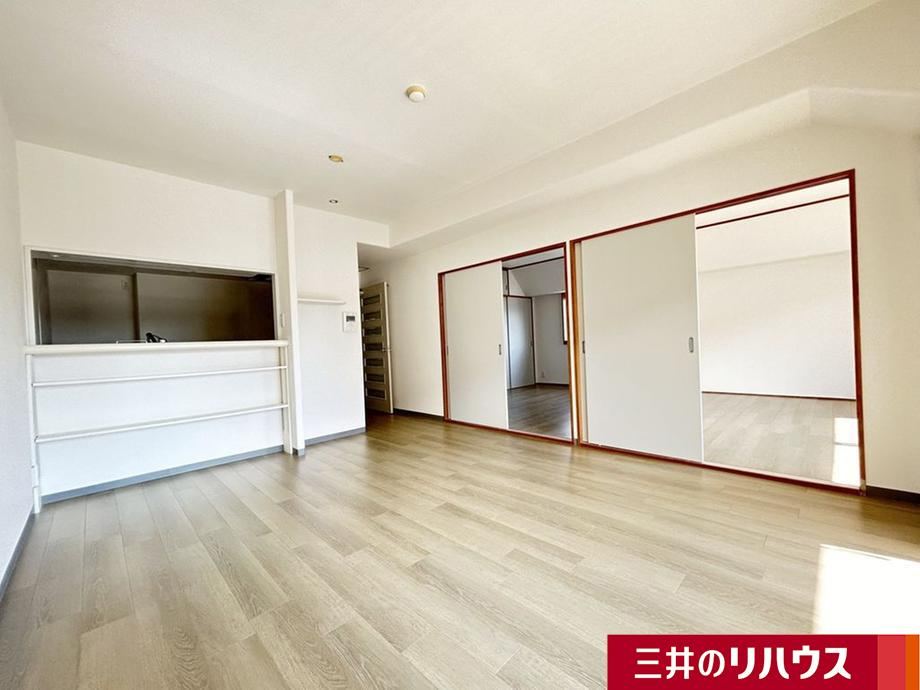 3LDK apartment in Higashi Ward, Hiroshima - Photo 1