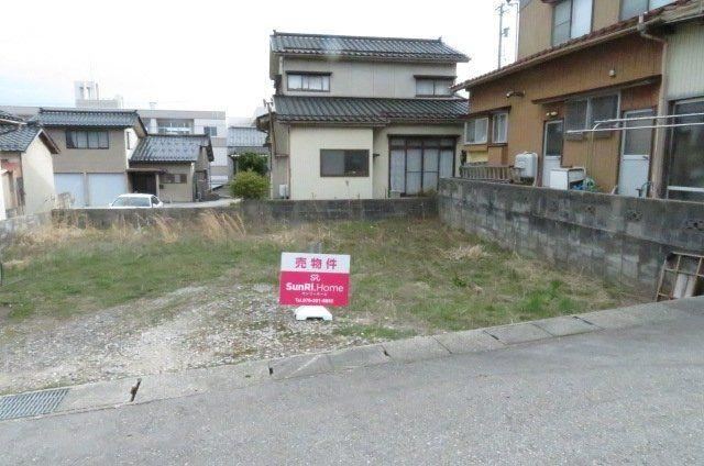 163 m² land in Nanao, Ishikawa - Photo 1