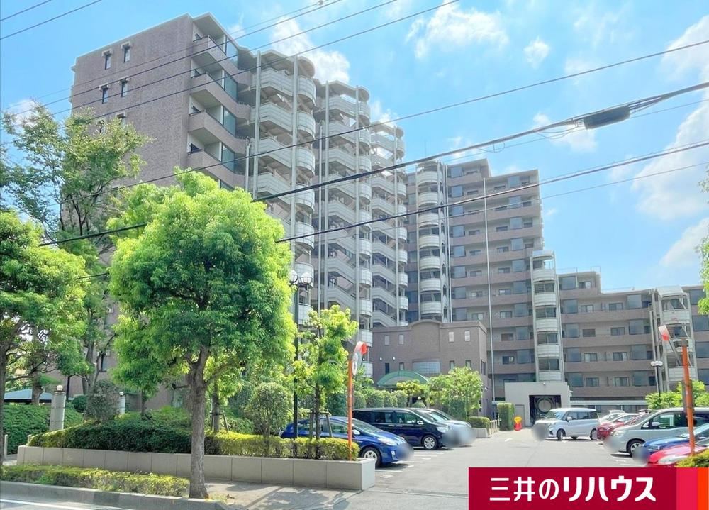 Renovated 3LDK Apartment Near Minami-Yono Station - Photo 1