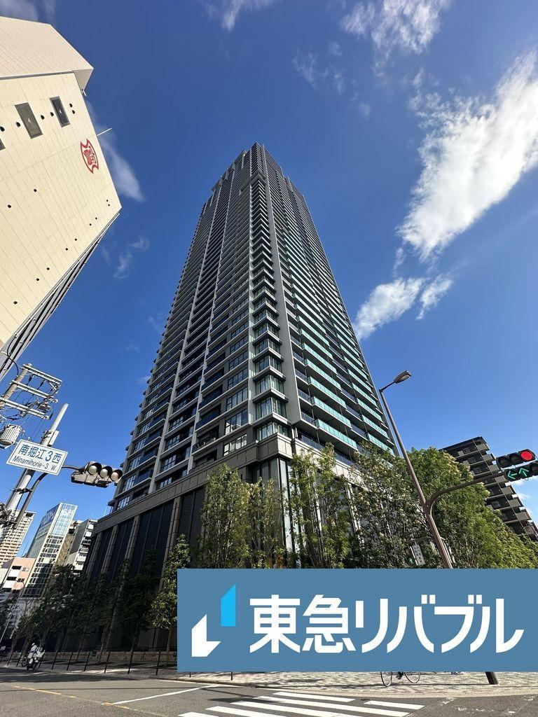 2LDK apartment in Nishi Ward, Osaka - Photo 1