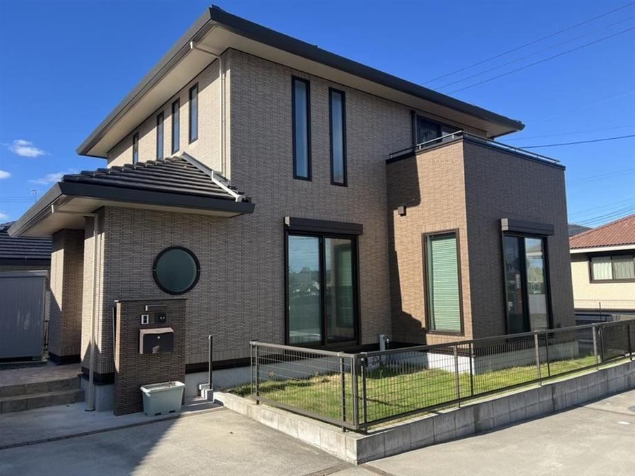 Modern 4LDK Home Near Konamase-Nishi-Koudai-Mae Station - Photo 1