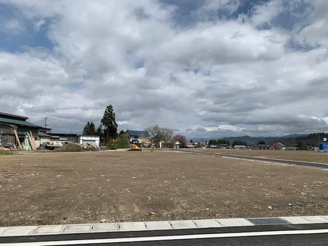 Flat Land with No Building Conditions in Yonezawa - Photo 1