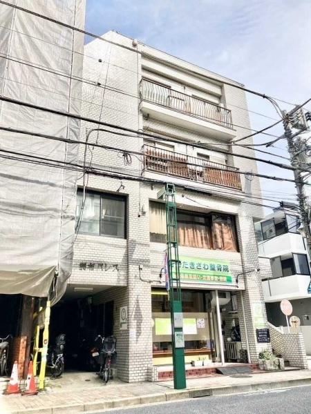 Top Floor 2DK Apartment in Chofu - Photo 1