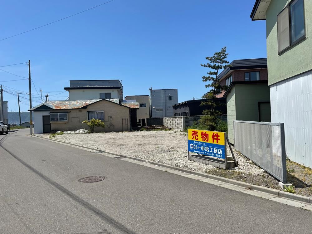 Scenic Land Near the Sea in Yuhama - Photo 1