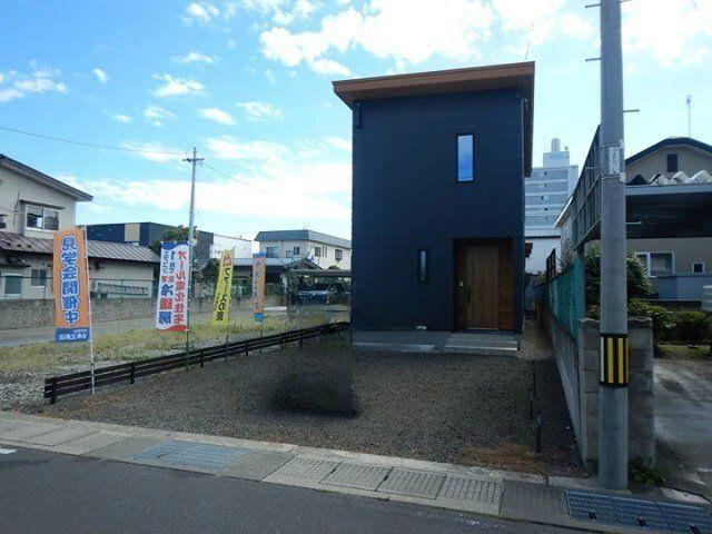 Eco-Friendly 4LDK House in Hirosaki - Photo 1