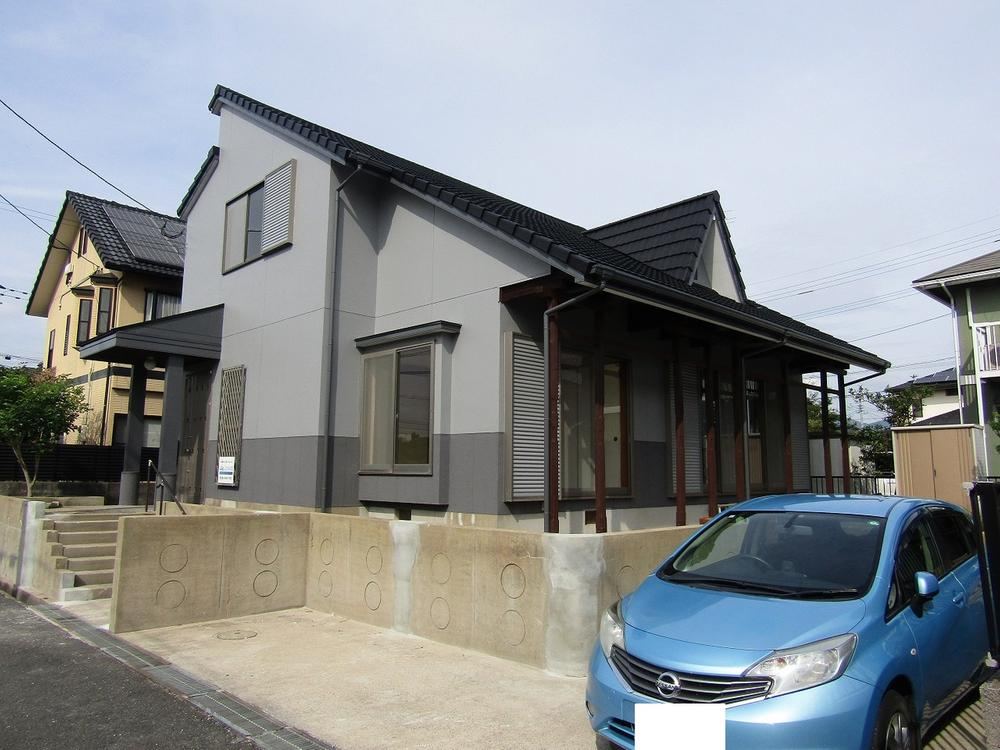 Recently Renovated 4LDK House Ready for Immediate Move-In - Photo 1