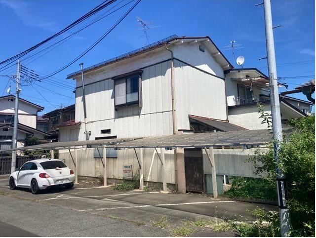 125.03 sqm Corner Lot in a Quiet Residential Area - Photo 1