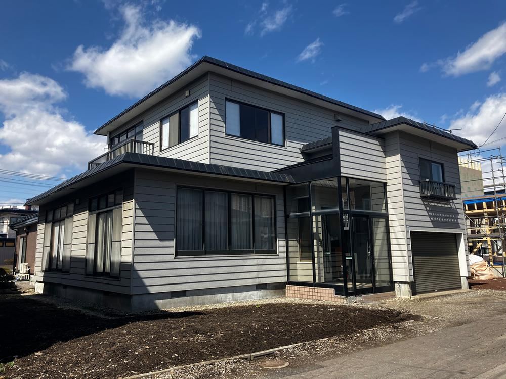 4LDK House with Inner Garage in Hakodate - Photo 1