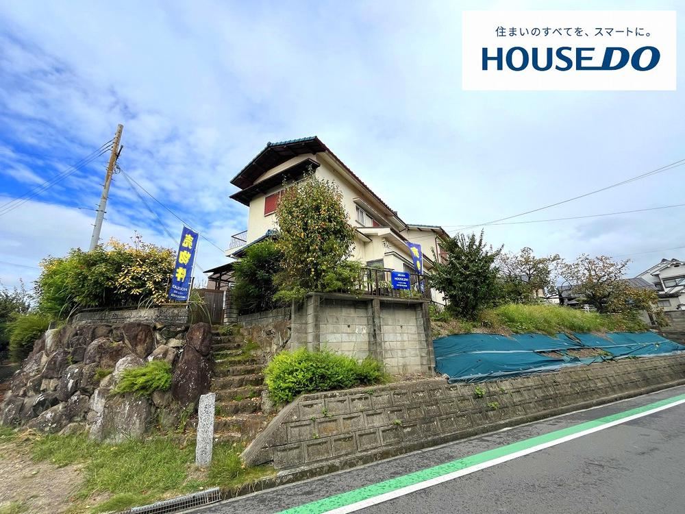 4LDK house in Katano, Osaka - Photo 1