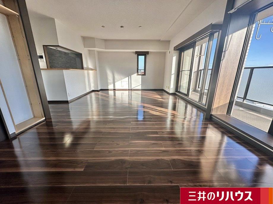 Renovated 3LDK Apartment in Minami Lake, Chigasaki - Photo 1