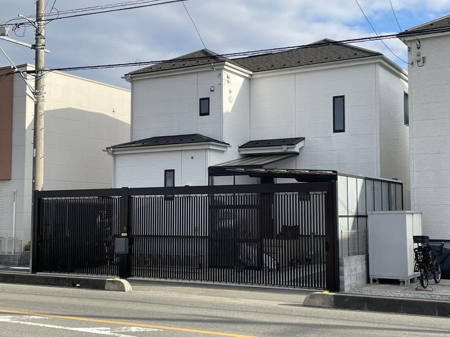 Modern 4LDK House in Koizumi - Photo 1