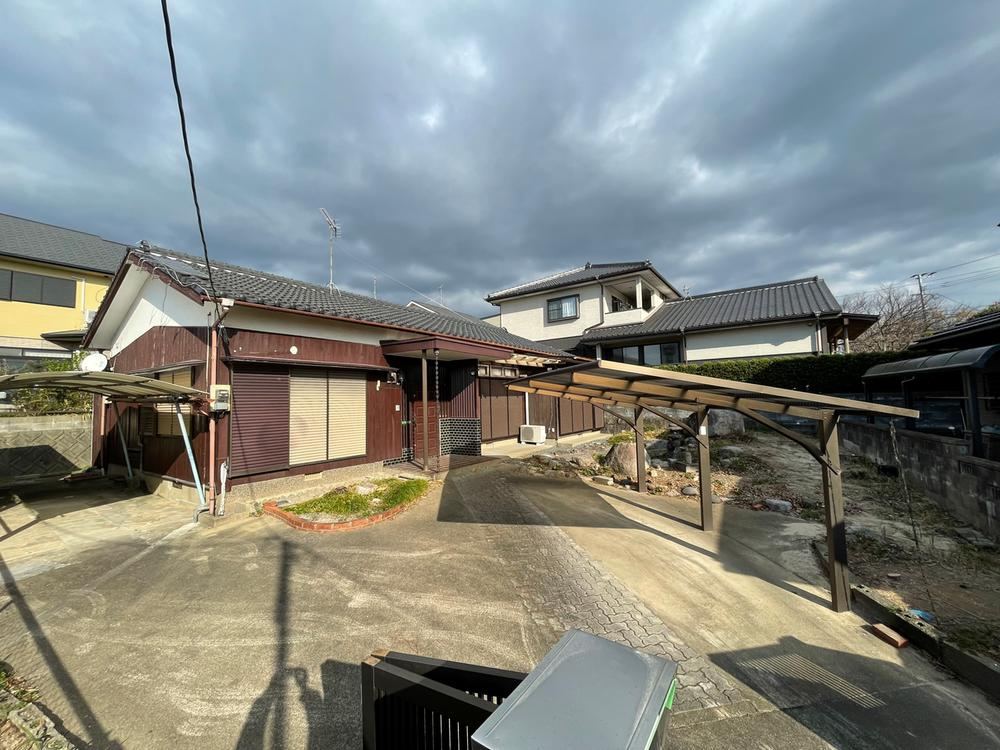 324 m² land in Chikushino, Fukuoka - Photo 1