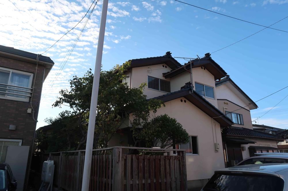 Bright 5DK Home in Sakata's Tranquil Neighborhood - Photo 1