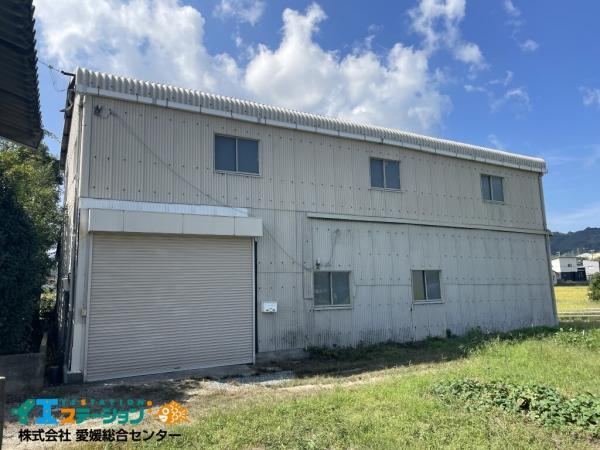 Versatile Warehouse with Office in Imabari - Photo 1
