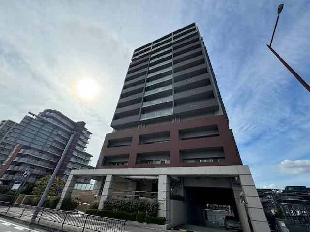 3LDK apartment in Neyagawa, Osaka - Photo 1