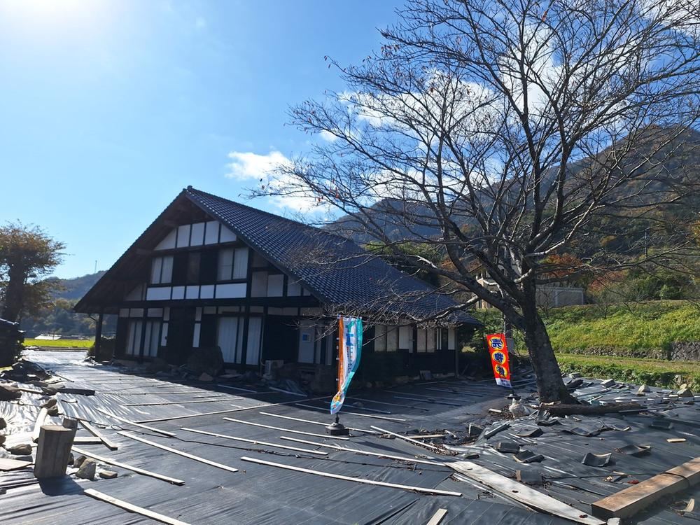 Expansive 8LDK House with Scenic Views in Kamo - Photo 1